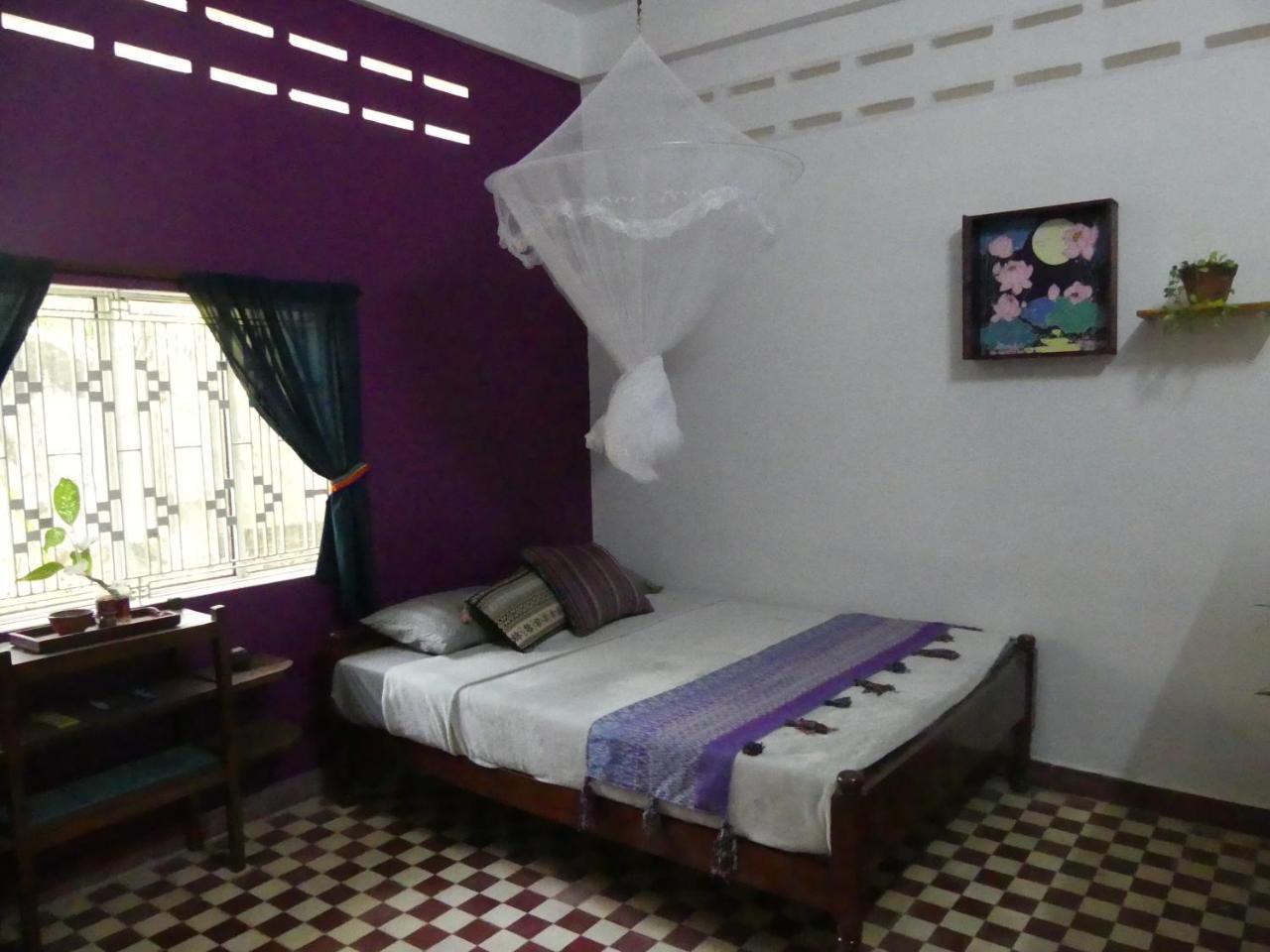 The Playground Bed and Breakfast Kampot Exteriör bild