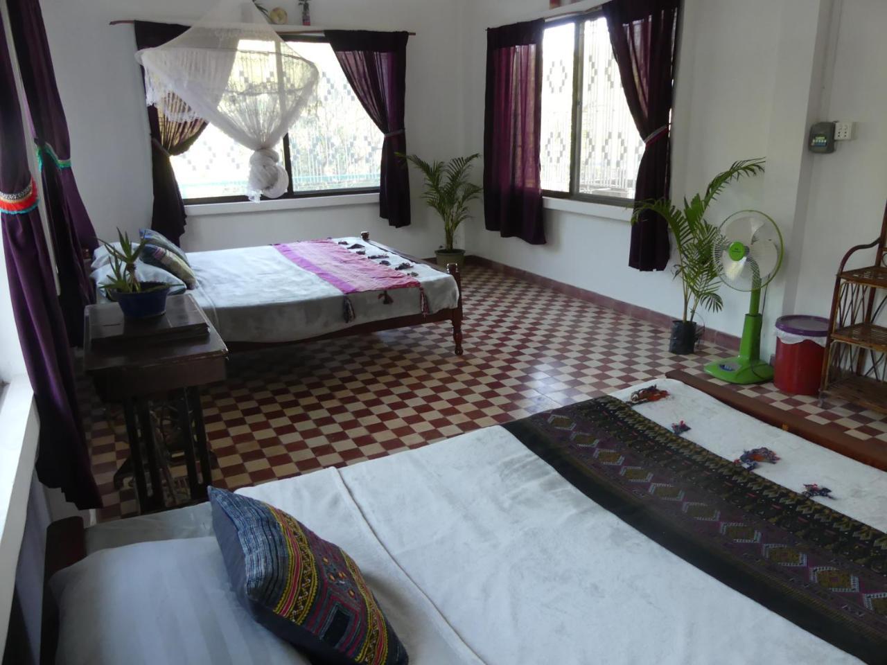 The Playground Bed and Breakfast Kampot Exteriör bild